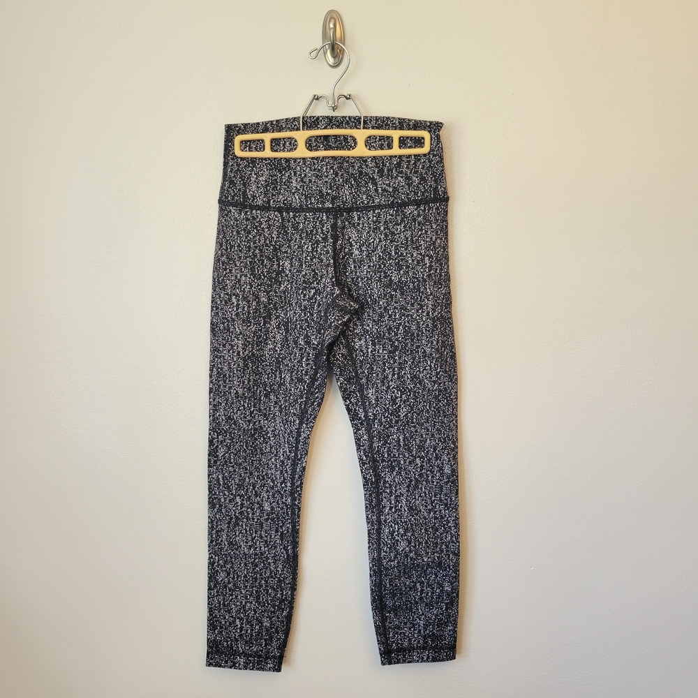 Lululemon Athletica High Times Legging, Suited Jacquard, Black & White, Sz 6